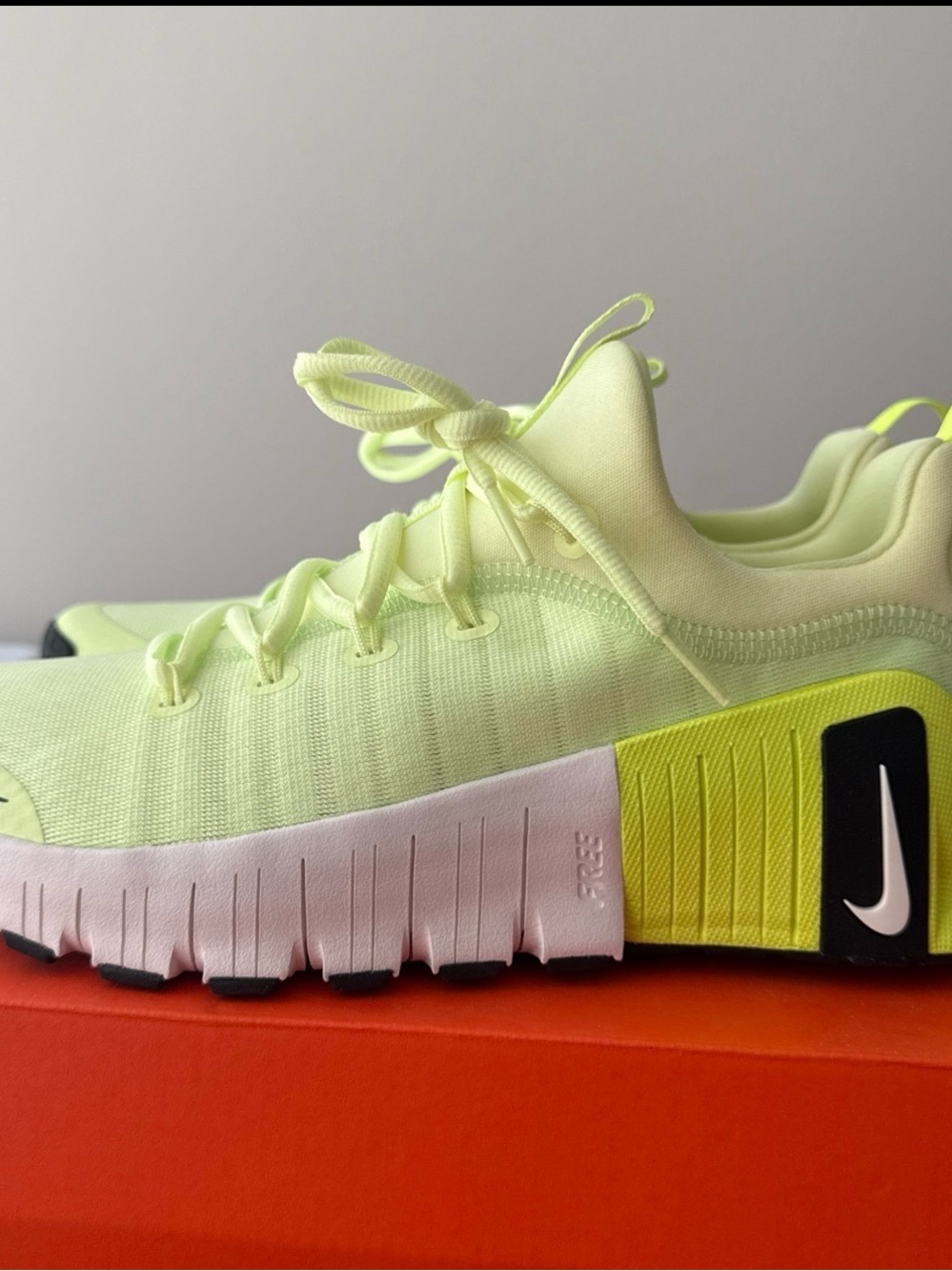 Nike Metcon 6 NIB W 10 / M 8.5 - RARE